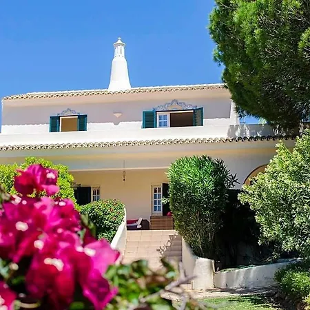 Sleeps 8 With Pool And Air Con 빌라 *